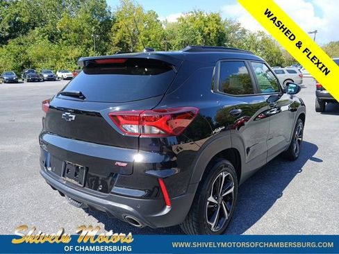 Used 2022 Chevrolet TrailBlazer RS w/ Sun and Liftgate Package image 6