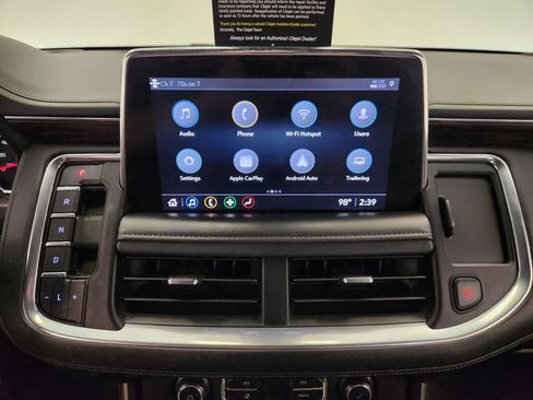 Used 2021 Chevrolet Tahoe Z71 w/ Z71 Signature Package AWD/4WD image 16