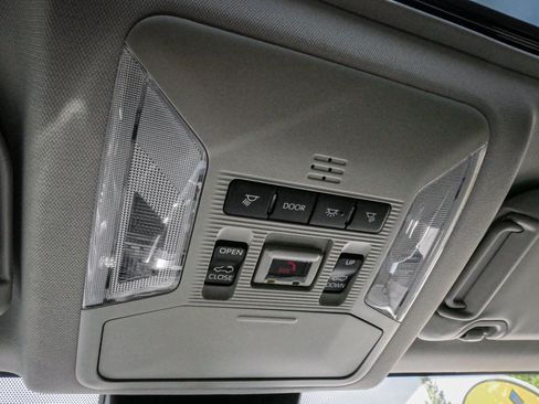 Used 2025 Toyota RAV4 XLE w/ Convenience Package FWD image 26