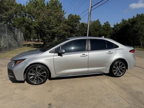 Used 2022 Toyota Corolla SE FWD image 7