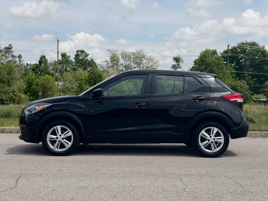 Used 2020 Nissan Kicks S FWD image 35