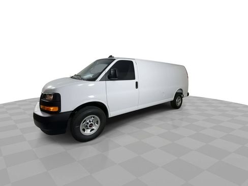 New 2025 GMC Savana 2500 Extended w/ Driver Convenience Package RWD image 4