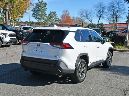 Certified 2023 Toyota RAV4 XLE Premium image 4