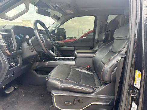 Used 2024 Ford F350 Lariat w/ Lariat Ultimate Package AWD/4WD image 9