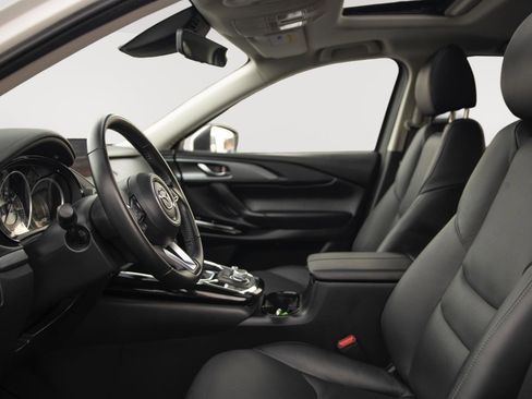 Used 2023 MAZDA CX-9 Touring Plus image 2