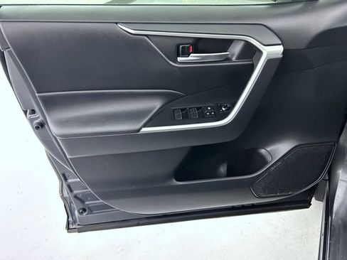 Used 2020 Toyota RAV4 XLE Premium w/ All Weather Liner Package AWD/4WD image 9