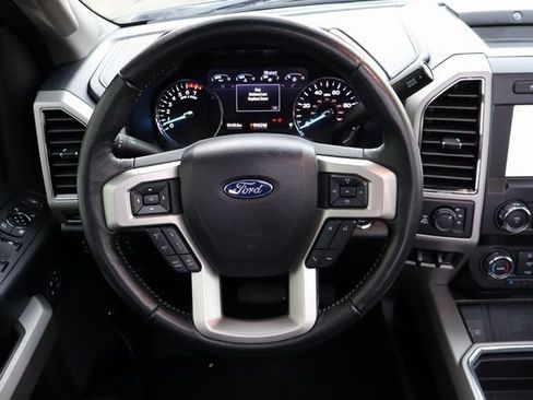 Used 2021 Ford F350 Lariat image 25