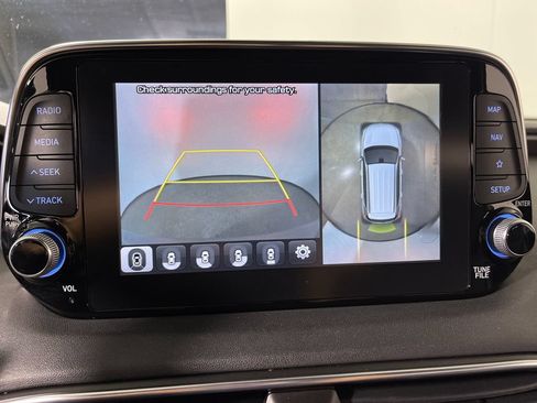 Used 2019 Hyundai Santa Fe FWD w/ Cargo Package image 21