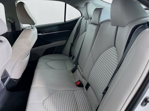 Used 2023 Toyota Camry SE FWD image 32