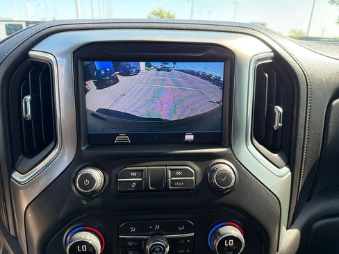 Used 2020 Chevrolet Silverado 1500 LT w/ Texas Edition AWD/4WD image 28