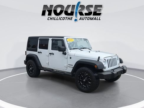 Used 2018 Jeep Wrangler Unlimited Sport S AWD/4WD image 2