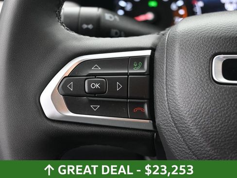 Used 2025 Jeep Compass Limited AWD/4WD image 32