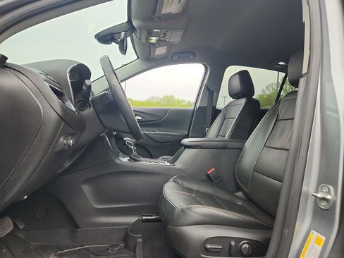 Used 2023 Chevrolet Equinox Premier w/ LPO, Floor Liner Package AWD/4WD image 13