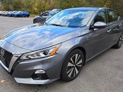 Used 2021 Nissan Altima 2.5 SL
