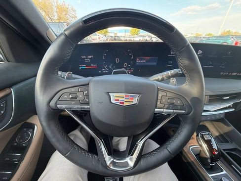 Used 2025 Cadillac CT5 Premium Luxury w/ LPO, Blue Accent Package RWD image 15