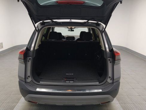 Used 2023 Nissan Rogue SV AWD/4WD image 29