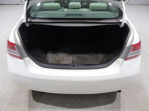 Used 2011 Toyota Camry LE w/ Fleet Convenience Pkg FWD image 18