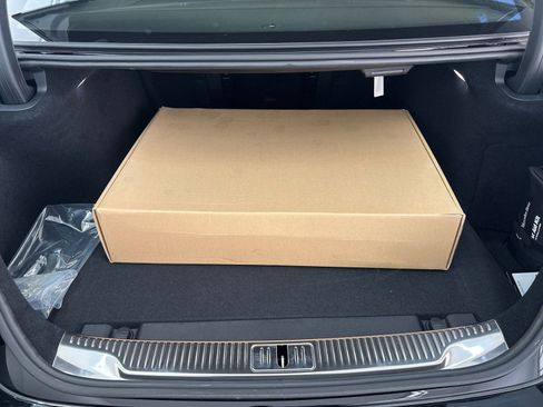 Used 2024 Mercedes-Benz S 580e 4MATIC Sedan image 25