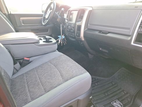 Used 2017 RAM 2500 Big Horn w/ Sport Appearance Group image 32