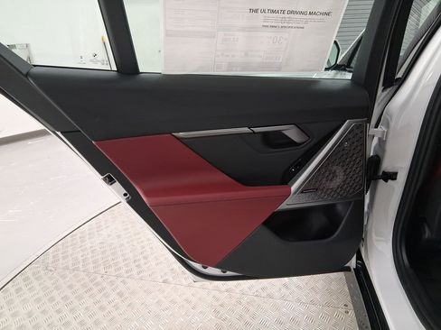 New 2026 BMW 530i xDrive w/ M Sport Package AWD/4WD image 28