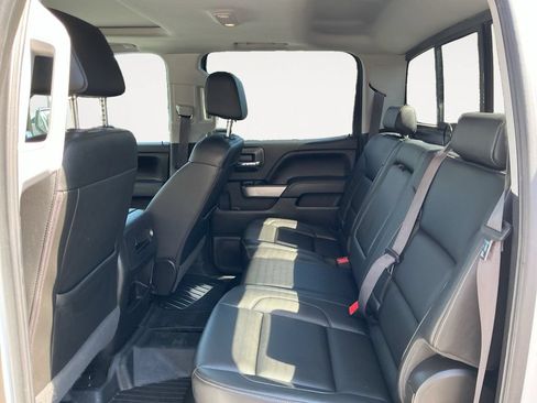 Used 2017 Chevrolet Silverado 1500 LTZ Z71 w/ LTZ Plus Package AWD/4WD image 19