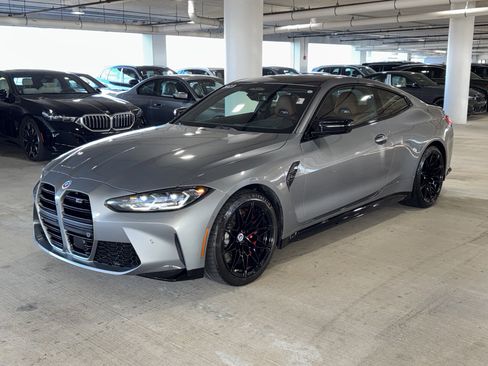 Used 2023 BMW M4 xDrive Competition image 4
