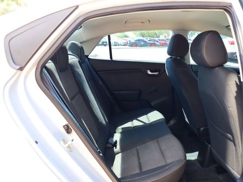 Used 2018 Kia Rio LX FWD image 27