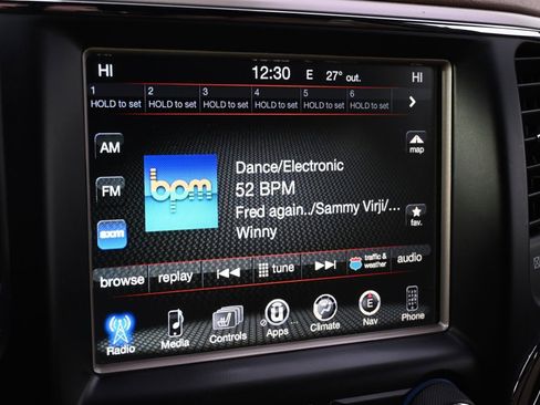 Used 2017 Jeep Grand Cherokee Summit image 28