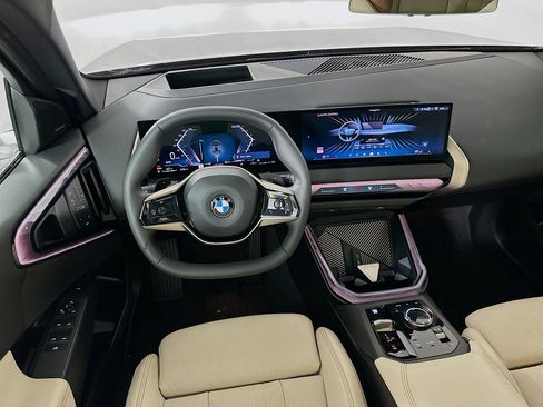 Used 2025 BMW X3 xDrive30i w/ Premium Package AWD/4WD image 21