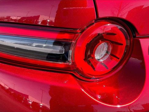 Certified 2025 MAZDA MX-5 Miata RF Club RWD image 25