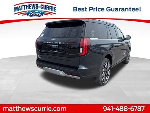 New 2026 Ford Expedition Platinum w/ Platinum Ultimate Package AWD/4WD image 4