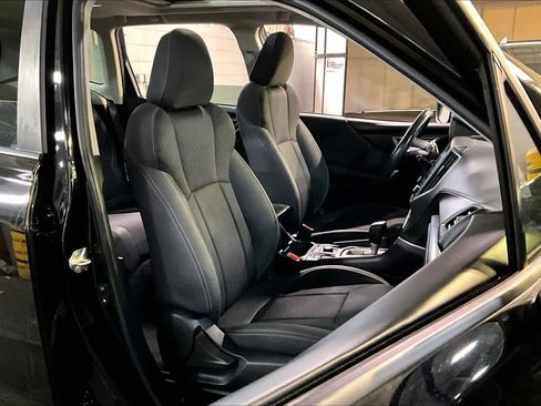 Used 2021 Subaru Forester Premium image 8