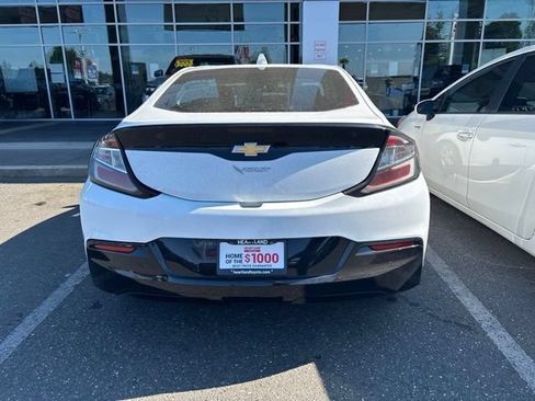Used 2018 Chevrolet Volt LT FWD image 7