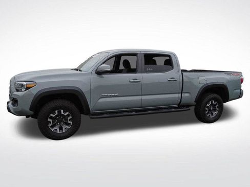 Used 2023 Toyota Tacoma TRD Off-Road w/ Technology Package AWD/4WD image 1