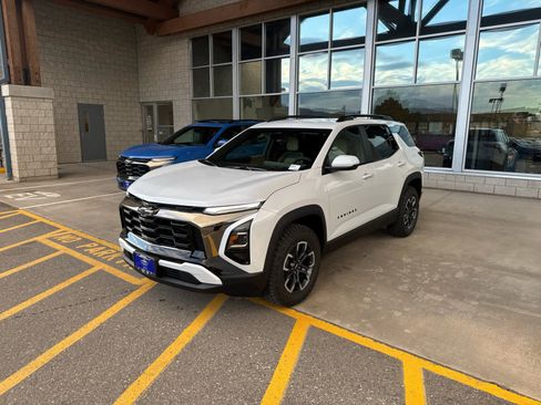 New 2026 Chevrolet Equinox ACTIV w/ Convenience Package III image 1