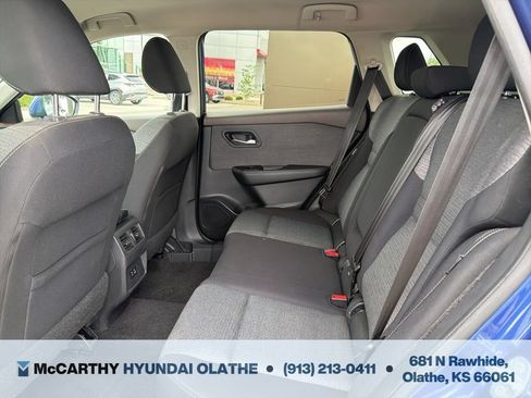 Used 2021 Nissan Rogue SV FWD image 5