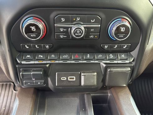 Used 2021 Chevrolet Silverado 1500 LTZ w/ LTZ Premium Texas Edition image 19