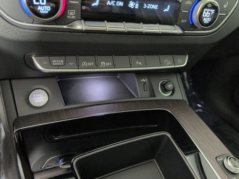 Certified 2024 Audi Q5 2.0T Premium image 9