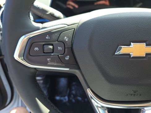 New 2025 Chevrolet Trax LT w/ Driver Confidence Package FWD image 19