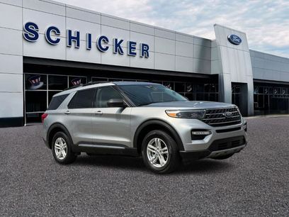 Used 2022 Ford Explorer XLT w/ Equipment Group 202A