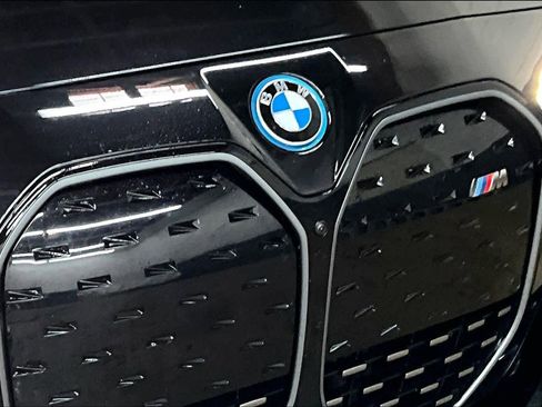 Used 2024 BMW i4 M50 w/ Premium Package image 32