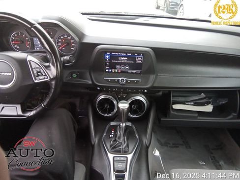 Used 2023 Chevrolet Camaro LT image 11