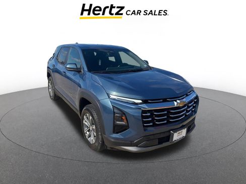 Used 2025 Chevrolet Equinox LT image 1