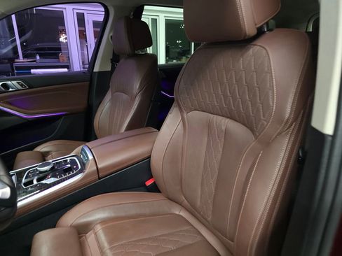Used 2025 BMW X7 xDrive40i image 19