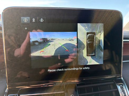 Used 2021 Lincoln Navigator Reserve image 17