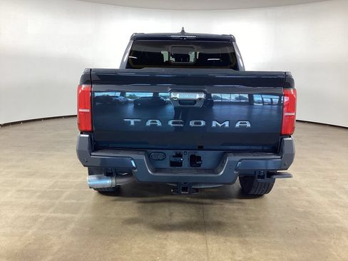 Used 2024 Toyota Tacoma Limited w/ Limited Package (LT) AWD/4WD image 7