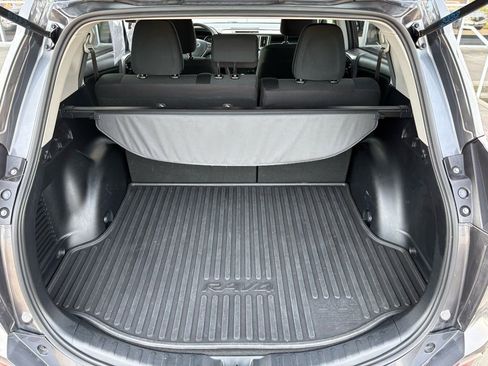 Used 2018 Toyota RAV4 LE w/ All Weather Liner Package image 24