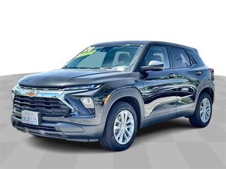 Used 2024 Chevrolet TrailBlazer LS w/ LS Convenience Package image 1
