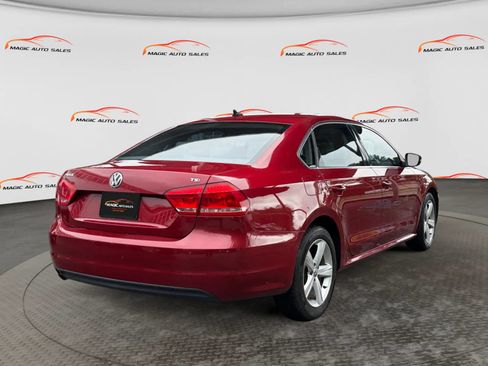 Used 2015 Volkswagen Passat 1.8T Limited Edition FWD image 10