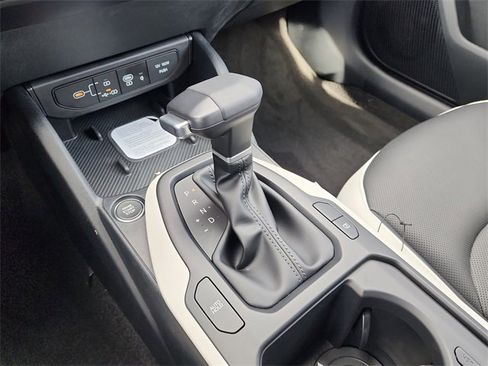 New 2025 Kia K4 GT-Line w/ GT-Line Premium Package image 22